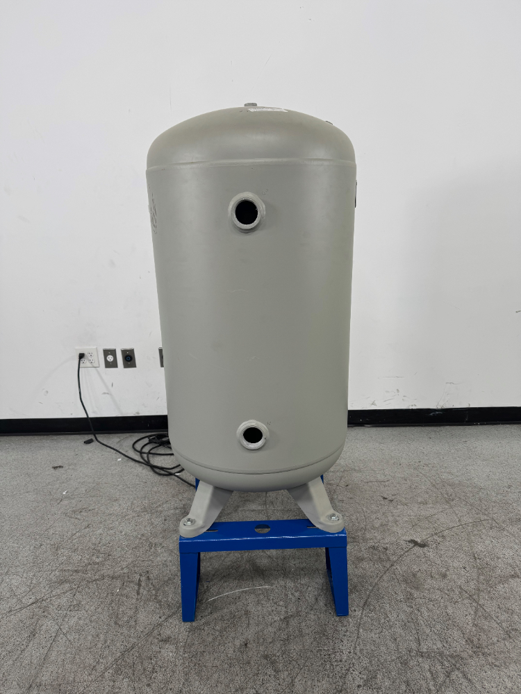 Image of Steel Fab Tank